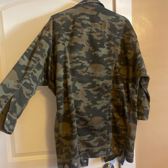 Zara oversized camo jacket - Picture 2 of 2